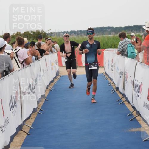 22.06.2025 - Viking Triathlon MichiJ http://msf.ph/oto/8130721 22.06.2025 15:32:24 Ziel 177, 297 meine-sportfotos.de
