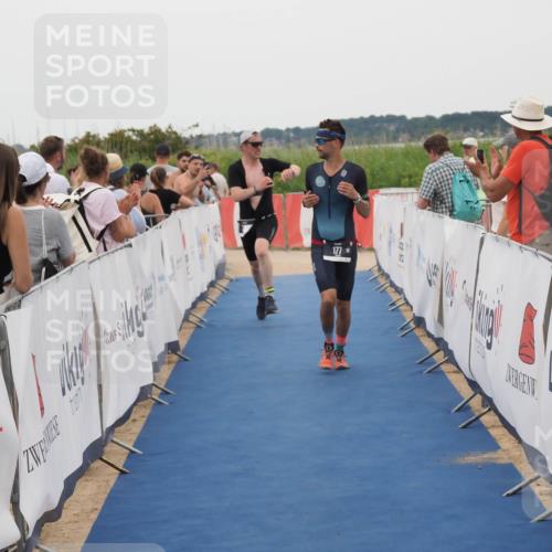 22.06.2025 - Viking Triathlon MichiJ http://msf.ph/oto/8130722 22.06.2025 15:32:24 Ziel 177, 297 meine-sportfotos.de