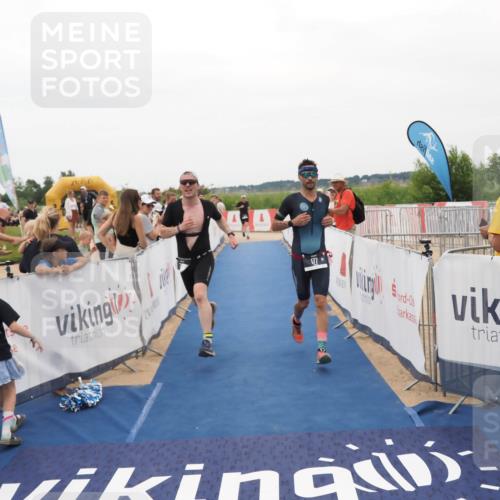 22.06.2025 - Viking Triathlon MichiJ http://msf.ph/oto/8130737 22.06.2025 15:32:26 Ziel 177, 297, 442 meine-sportfotos.de