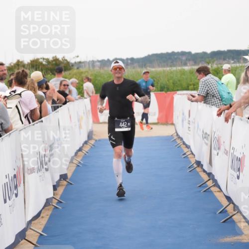 22.06.2025 - Viking Triathlon MichiJ http://msf.ph/oto/8130745 22.06.2025 15:32:30 Ziel 177, 297, 442 meine-sportfotos.de