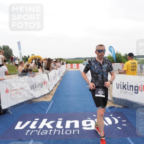 22.06.2025 - Viking Triathlon MichiJ http://msf.ph/oto/8130810 22.06.2025 15:33:00 Ziel 469 meine-sportfotos.de