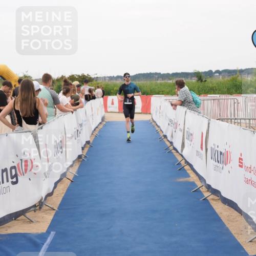22.06.2025 - Viking Triathlon MichiJ http://msf.ph/oto/8130819 22.06.2025 15:33:47 Ziel 57 meine-sportfotos.de