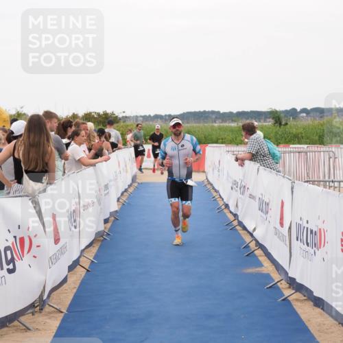 22.06.2025 - Viking Triathlon MichiJ http://msf.ph/oto/8130870 22.06.2025 15:34:14 Ziel 361 meine-sportfotos.de