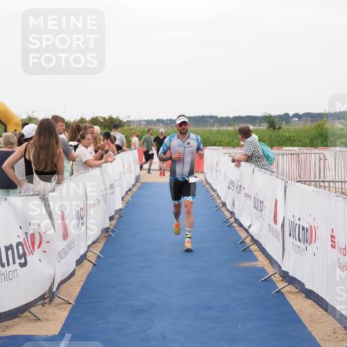 22.06.2025 - Viking Triathlon MichiJ http://msf.ph/oto/8130872 22.06.2025 15:34:14 Ziel 361 meine-sportfotos.de