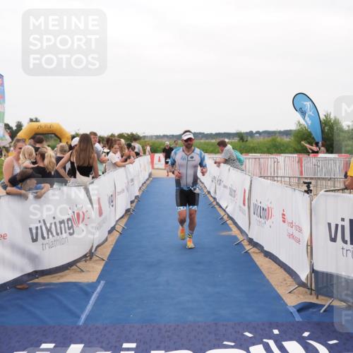 22.06.2025 - Viking Triathlon MichiJ http://msf.ph/oto/8130879 22.06.2025 15:34:15 Ziel 232, 361 meine-sportfotos.de