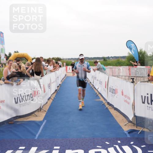 22.06.2025 - Viking Triathlon MichiJ http://msf.ph/oto/8130880 22.06.2025 15:34:15 Ziel 232, 361 meine-sportfotos.de
