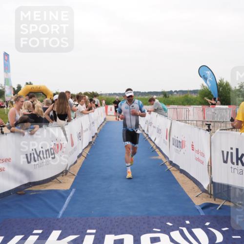 22.06.2025 - Viking Triathlon MichiJ http://msf.ph/oto/8130881 22.06.2025 15:34:15 Ziel 232, 361 meine-sportfotos.de