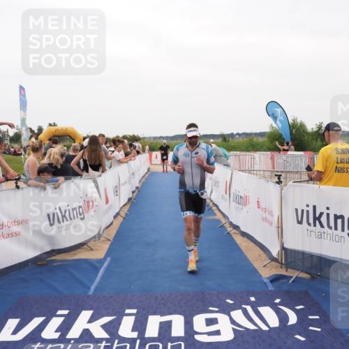 22.06.2025 - Viking Triathlon MichiJ http://msf.ph/oto/8130886 22.06.2025 15:34:16 Ziel 232, 361 meine-sportfotos.de