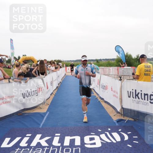 22.06.2025 - Viking Triathlon MichiJ http://msf.ph/oto/8130887 22.06.2025 15:34:16 Ziel 232, 361 meine-sportfotos.de