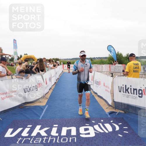 22.06.2025 - Viking Triathlon MichiJ http://msf.ph/oto/8130889 22.06.2025 15:34:16 Ziel 232, 361 meine-sportfotos.de
