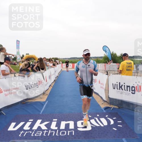 22.06.2025 - Viking Triathlon MichiJ http://msf.ph/oto/8130892 22.06.2025 15:34:17 Ziel 232, 361 meine-sportfotos.de