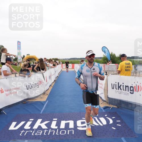 22.06.2025 - Viking Triathlon MichiJ http://msf.ph/oto/8130894 22.06.2025 15:34:17 Ziel 232, 361 meine-sportfotos.de