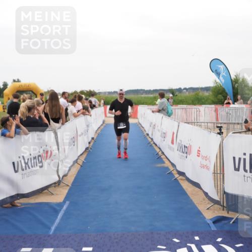 22.06.2025 - Viking Triathlon MichiJ http://msf.ph/oto/8130922 22.06.2025 15:34:21 Ziel 232, 361 meine-sportfotos.de