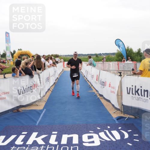 22.06.2025 - Viking Triathlon MichiJ http://msf.ph/oto/8130928 22.06.2025 15:34:21 Ziel 232, 361 meine-sportfotos.de