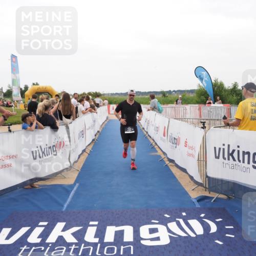 22.06.2025 - Viking Triathlon MichiJ http://msf.ph/oto/8130929 22.06.2025 15:34:22 Ziel 232 meine-sportfotos.de