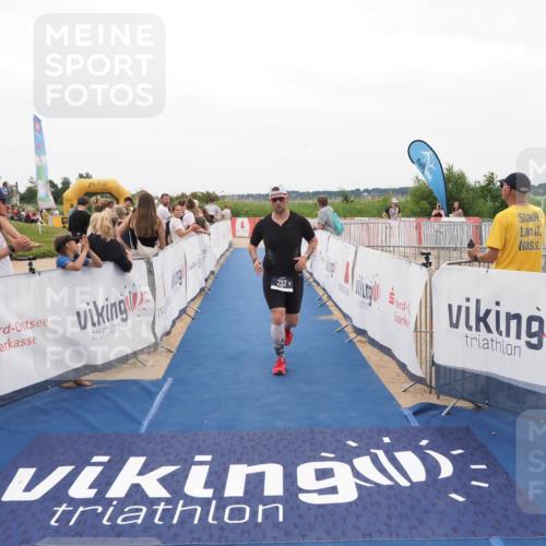 22.06.2025 - Viking Triathlon MichiJ http://msf.ph/oto/8130932 22.06.2025 15:34:22 Ziel 232 meine-sportfotos.de