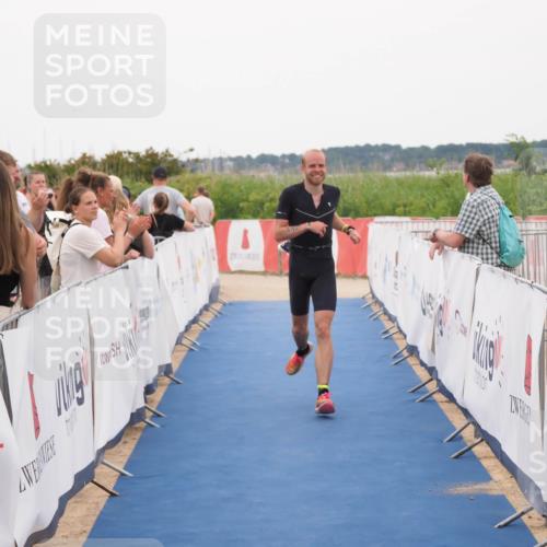 22.06.2025 - Viking Triathlon MichiJ http://msf.ph/oto/8130950 22.06.2025 15:34:31 Ziel 225 meine-sportfotos.de