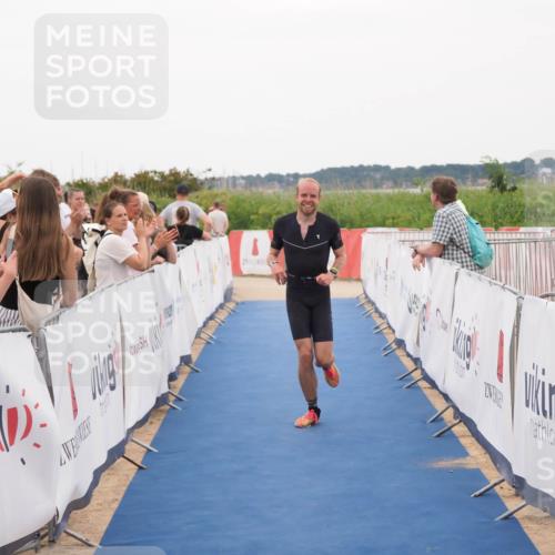 22.06.2025 - Viking Triathlon MichiJ http://msf.ph/oto/8130954 22.06.2025 15:34:32 Ziel 225 meine-sportfotos.de