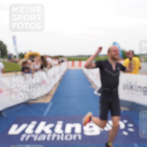 22.06.2025 - Viking Triathlon MichiJ http://msf.ph/oto/8130975 22.06.2025 15:34:35 Ziel 225 meine-sportfotos.de