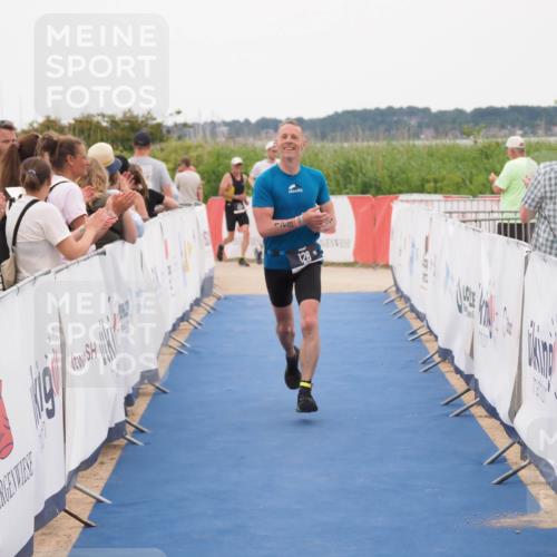 22.06.2025 - Viking Triathlon MichiJ http://msf.ph/oto/8130984 22.06.2025 15:34:52 Ziel 128 meine-sportfotos.de