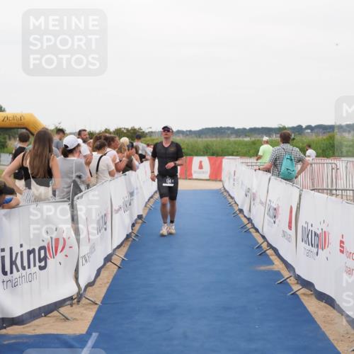 22.06.2025 - Viking Triathlon MichiJ http://msf.ph/oto/8131046 22.06.2025 15:35:02 Ziel 134 meine-sportfotos.de