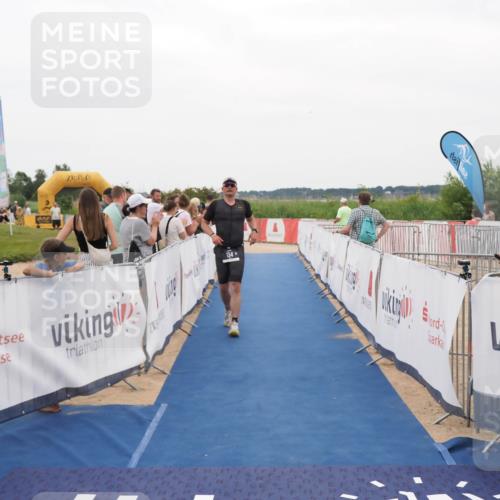 22.06.2025 - Viking Triathlon MichiJ http://msf.ph/oto/8131057 22.06.2025 15:35:03 Ziel 134 meine-sportfotos.de