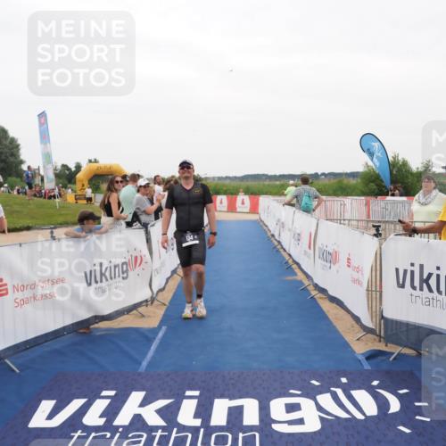 22.06.2025 - Viking Triathlon MichiJ http://msf.ph/oto/8131071 22.06.2025 15:35:05 Ziel 134, 553 meine-sportfotos.de