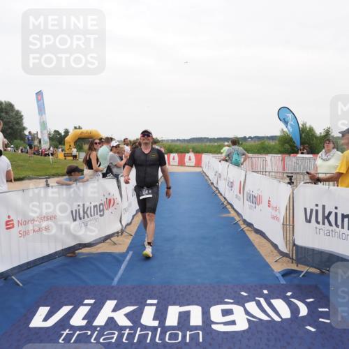 22.06.2025 - Viking Triathlon MichiJ http://msf.ph/oto/8131073 22.06.2025 15:35:05 Ziel 134, 553 meine-sportfotos.de