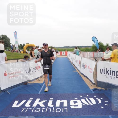 22.06.2025 - Viking Triathlon MichiJ http://msf.ph/oto/8131078 22.06.2025 15:35:06 Ziel 134, 553 meine-sportfotos.de