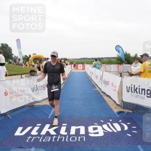 22.06.2025 - Viking Triathlon MichiJ http://msf.ph/oto/8131083 22.06.2025 15:35:07 Ziel 134, 553 meine-sportfotos.de