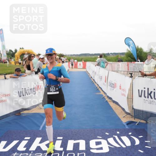 22.06.2025 - Viking Triathlon MichiJ http://msf.ph/oto/8131106 22.06.2025 15:35:13 Ziel 553 meine-sportfotos.de