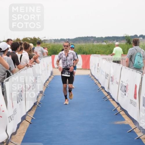 22.06.2025 - Viking Triathlon MichiJ http://msf.ph/oto/8131118 22.06.2025 15:35:18 Ziel 273, 324 meine-sportfotos.de