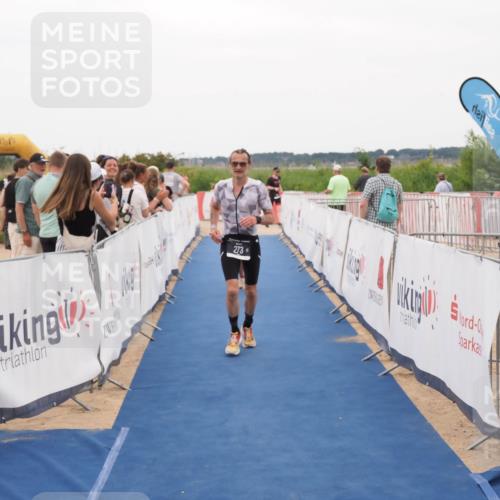 22.06.2025 - Viking Triathlon MichiJ http://msf.ph/oto/8131127 22.06.2025 15:35:19 Ziel 273, 324 meine-sportfotos.de