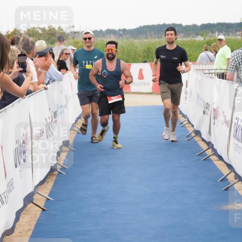 22.06.2025 - Viking Triathlon MichiJ http://msf.ph/oto/8131152 22.06.2025 15:35:30 Ziel 609 meine-sportfotos.de