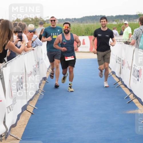 22.06.2025 - Viking Triathlon MichiJ http://msf.ph/oto/8131157 22.06.2025 15:35:30 Ziel 609 meine-sportfotos.de