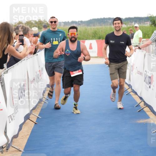 22.06.2025 - Viking Triathlon MichiJ http://msf.ph/oto/8131163 22.06.2025 15:35:31 Ziel 609 meine-sportfotos.de
