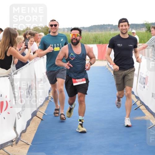 22.06.2025 - Viking Triathlon MichiJ http://msf.ph/oto/8131168 22.06.2025 15:35:32 Ziel 609 meine-sportfotos.de