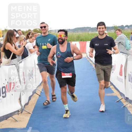 22.06.2025 - Viking Triathlon MichiJ http://msf.ph/oto/8131171 22.06.2025 15:35:32 Ziel 609 meine-sportfotos.de