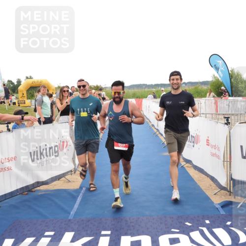 22.06.2025 - Viking Triathlon MichiJ http://msf.ph/oto/8131176 22.06.2025 15:35:33 Ziel 609 meine-sportfotos.de