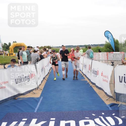 22.06.2025 - Viking Triathlon MichiJ http://msf.ph/oto/8131215 22.06.2025 15:35:47 Ziel 85, 150, 608 meine-sportfotos.de