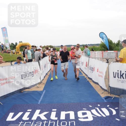 22.06.2025 - Viking Triathlon MichiJ http://msf.ph/oto/8131219 22.06.2025 15:35:48 Ziel 85, 150, 608 meine-sportfotos.de