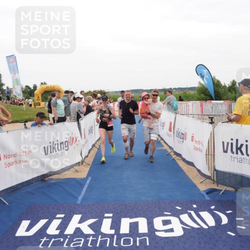 22.06.2025 - Viking Triathlon MichiJ http://msf.ph/oto/8131220 22.06.2025 15:35:48 Ziel 85, 150, 608 meine-sportfotos.de