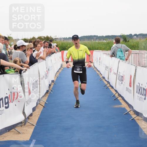 22.06.2025 - Viking Triathlon MichiJ http://msf.ph/oto/8131251 22.06.2025 15:36:47 Ziel 148 meine-sportfotos.de