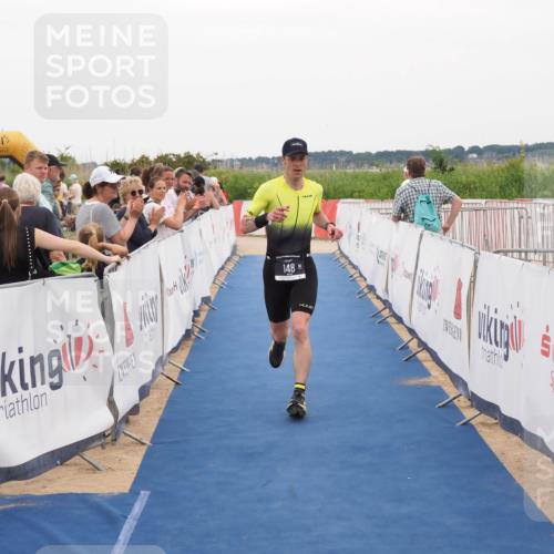 22.06.2025 - Viking Triathlon MichiJ http://msf.ph/oto/8131253 22.06.2025 15:36:47 Ziel 148 meine-sportfotos.de
