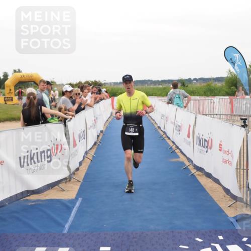 22.06.2025 - Viking Triathlon MichiJ http://msf.ph/oto/8131256 22.06.2025 15:36:48 Ziel 148 meine-sportfotos.de
