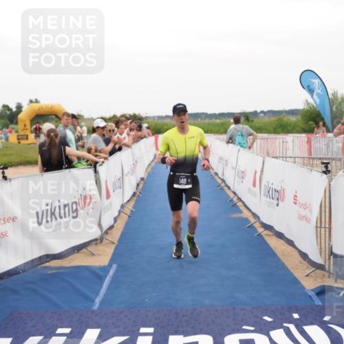 22.06.2025 - Viking Triathlon MichiJ http://msf.ph/oto/8131257 22.06.2025 15:36:48 Ziel 148 meine-sportfotos.de