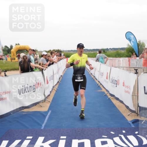 22.06.2025 - Viking Triathlon MichiJ http://msf.ph/oto/8131258 22.06.2025 15:36:48 Ziel 148 meine-sportfotos.de
