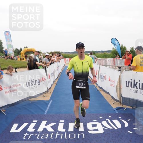 22.06.2025 - Viking Triathlon MichiJ http://msf.ph/oto/8131262 22.06.2025 15:36:48 Ziel 148 meine-sportfotos.de