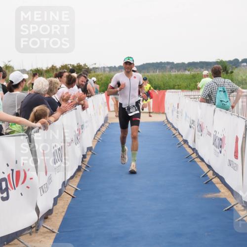 22.06.2025 - Viking Triathlon MichiJ http://msf.ph/oto/8131281 22.06.2025 15:37:01 Ziel 450, 480, 659 meine-sportfotos.de