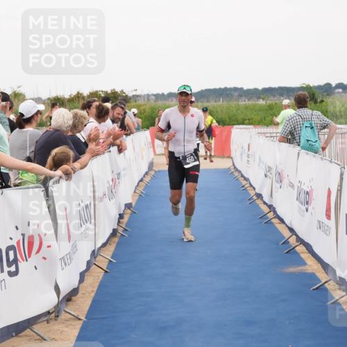 22.06.2025 - Viking Triathlon MichiJ http://msf.ph/oto/8131282 22.06.2025 15:37:01 Ziel 450, 480, 659 meine-sportfotos.de
